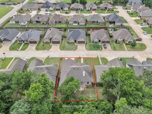 106 Ball Park Dr, Hallsville, TX 75650