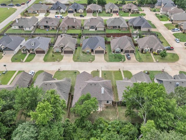 106 Ball Park Dr, Hallsville, TX 75650