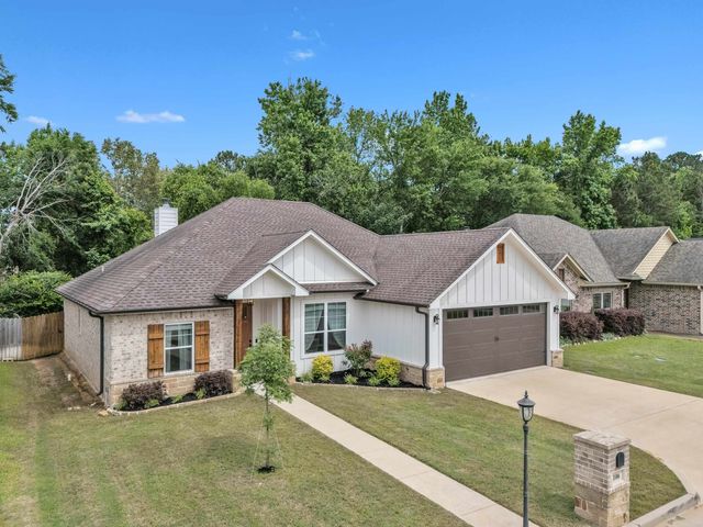 106 Ball Park Dr, Hallsville, TX 75650