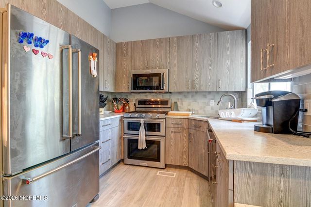 33 Maple Lane B, Brielle, NJ 08730