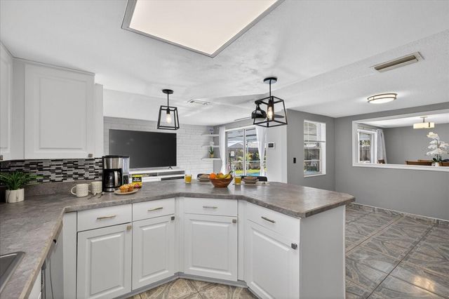 3103 BRIGHT DRIVE, Holiday, FL 34691