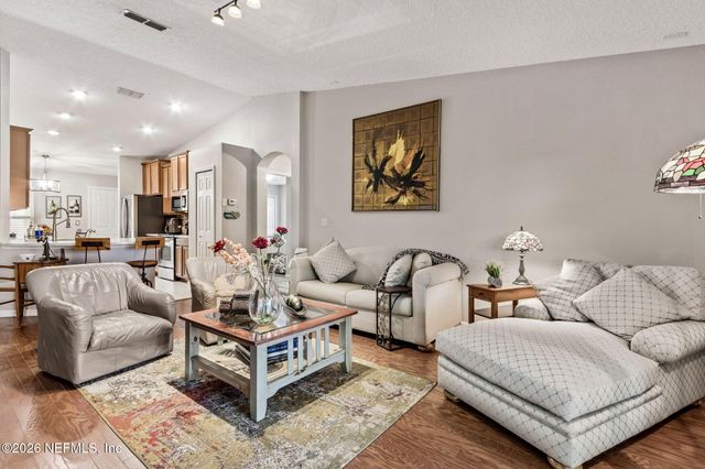 16194 MAGNOLIA GROVE Way, Jacksonville, FL 32218