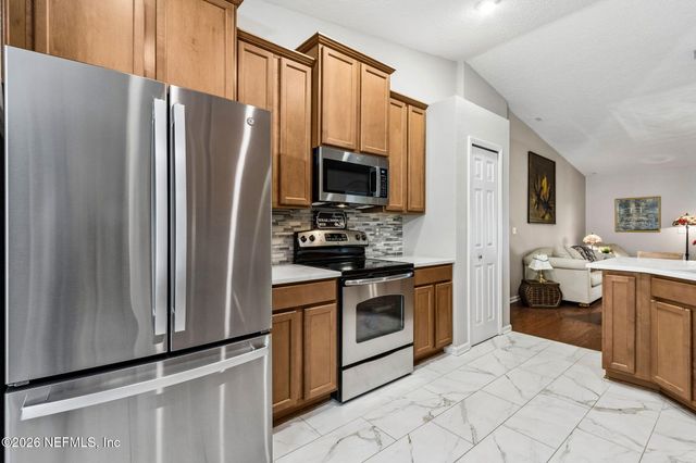 16194 MAGNOLIA GROVE Way, Jacksonville, FL 32218