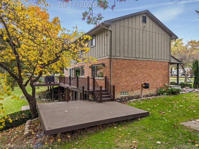 21140 Harrington Street, Clinton Charter Township, MI 48036