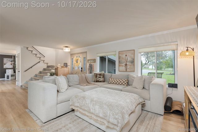 21140 Harrington Street, Clinton Charter Township, MI 48036