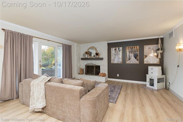 21140 Harrington Street, Clinton Charter Township, MI 48036