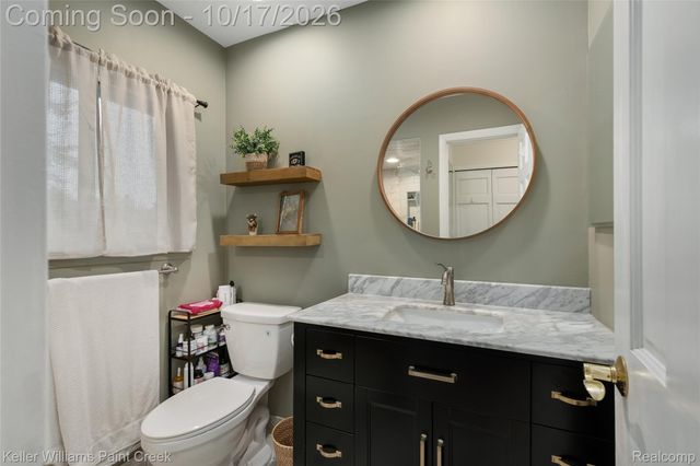 21140 Harrington Street, Clinton Charter Township, MI 48036