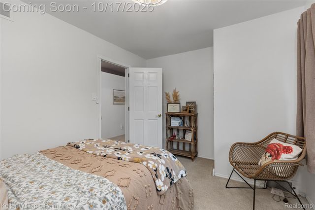 21140 Harrington Street, Clinton Charter Township, MI 48036
