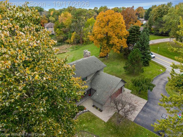 21140 Harrington Street, Clinton Charter Township, MI 48036