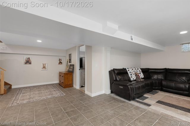 21140 Harrington Street, Clinton Charter Township, MI 48036
