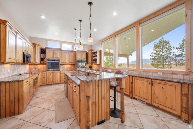 9141 N CANYON WASH DR, Eagle Mountain, UT 84005