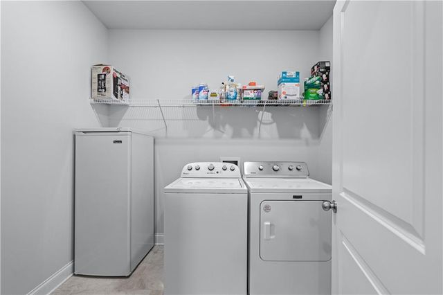 585 Briard Drive, Sugar Hill, GA 30518