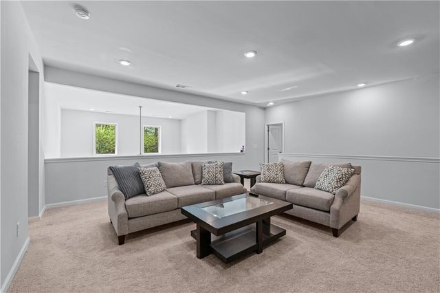 585 Briard Drive, Sugar Hill, GA 30518