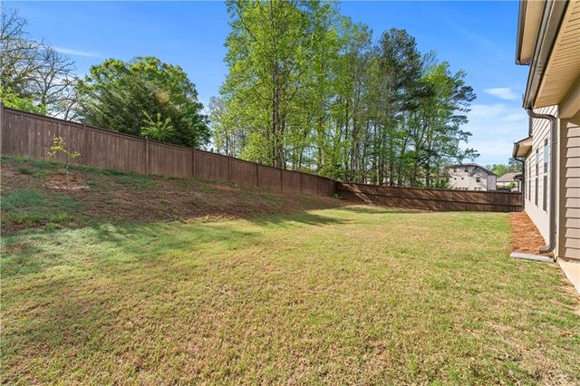 585 Briard Drive, Sugar Hill, GA 30518