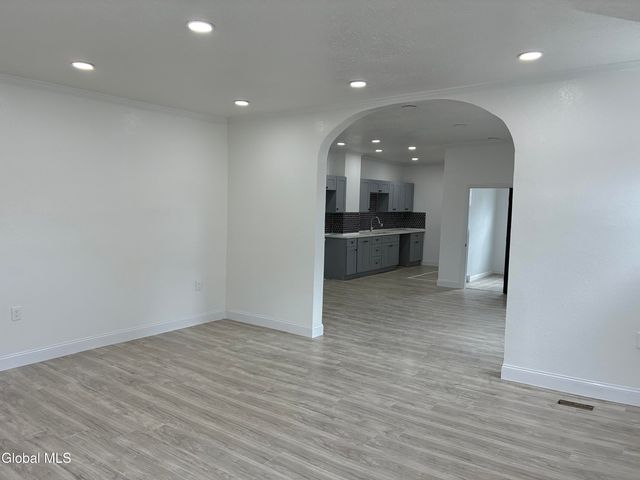 68 Bassett Street, Albany, NY 12202