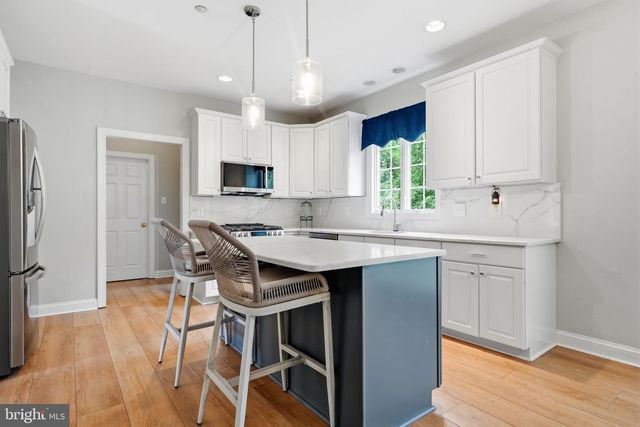 2027 OAK AVE, Jamison, PA 18929