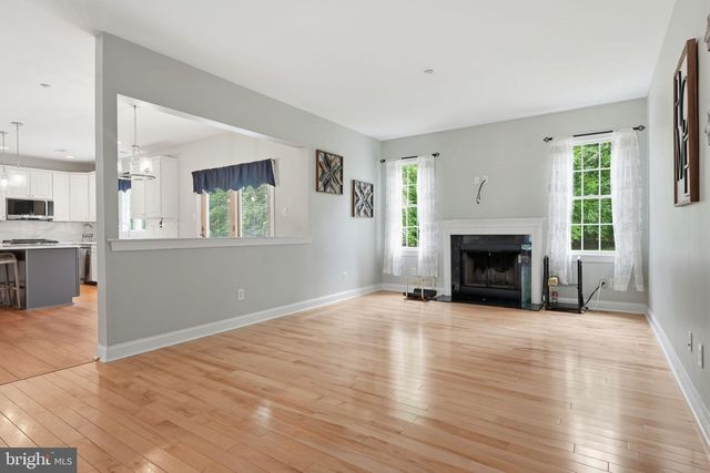 2027 OAK AVE, Jamison, PA 18929