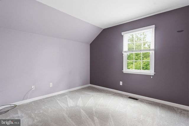 2027 OAK AVE, Jamison, PA 18929