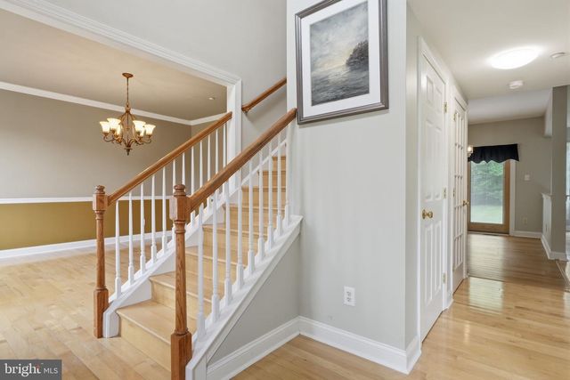 2027 OAK AVE, Jamison, PA 18929