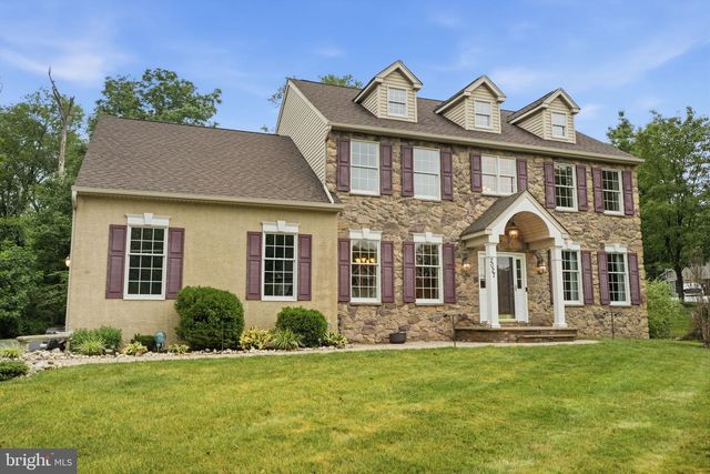 2027 OAK AVE, Jamison, PA 18929