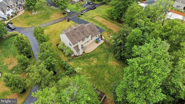 2027 OAK AVE, Jamison, PA 18929
