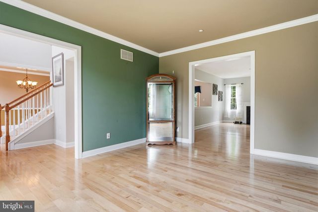 2027 OAK AVE, Jamison, PA 18929