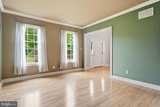 2027 OAK AVE, Jamison, PA 18929