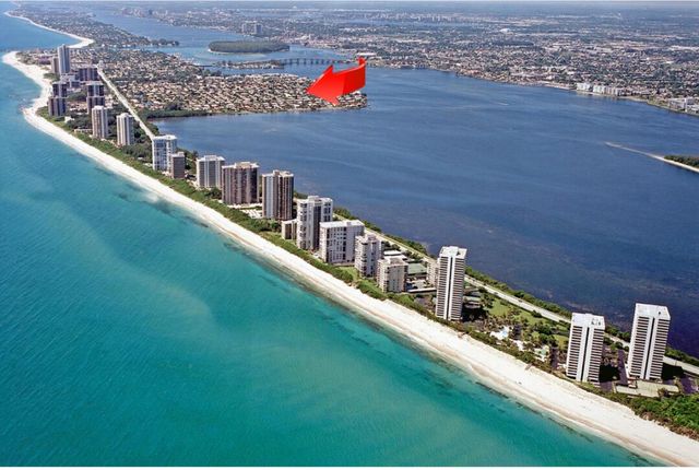 1061 Bimini Lane, West Palm Beach, FL 33404