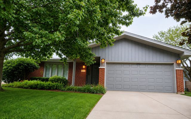 639 Poplar Avenue, Romeoville, IL 60446