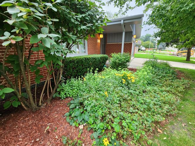 639 Poplar Avenue, Romeoville, IL 60446