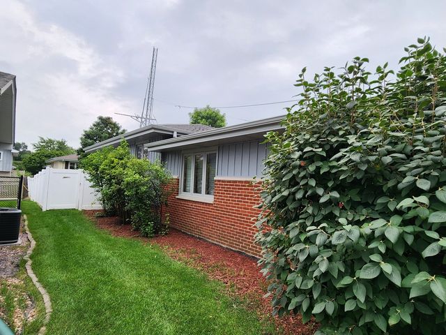 639 Poplar Avenue, Romeoville, IL 60446