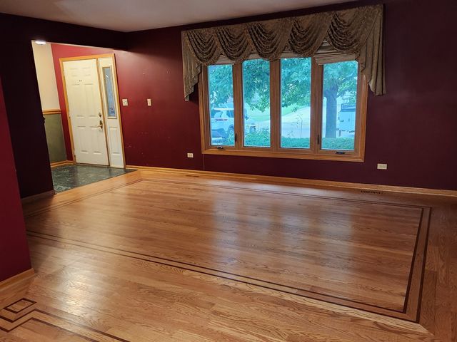 639 Poplar Avenue, Romeoville, IL 60446