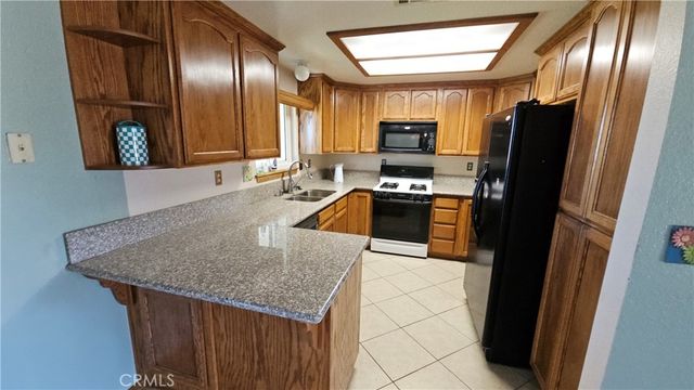 40985 174th E, Lancaster, CA 93535