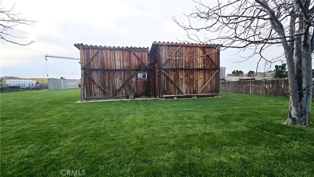 40985 174th E, Lancaster, CA 93535