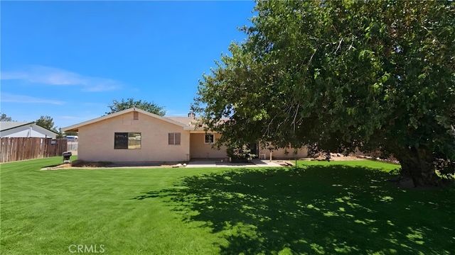 40985 174th E, Lancaster, CA 93535