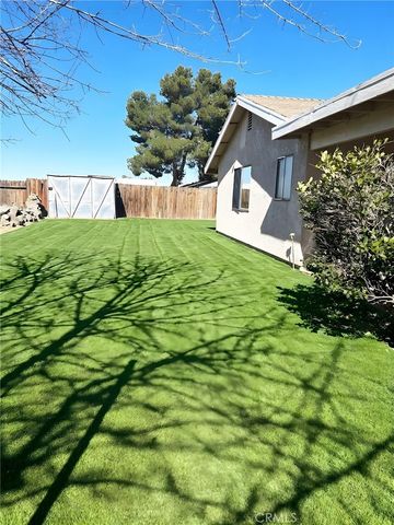 40985 174th E, Lancaster, CA 93535