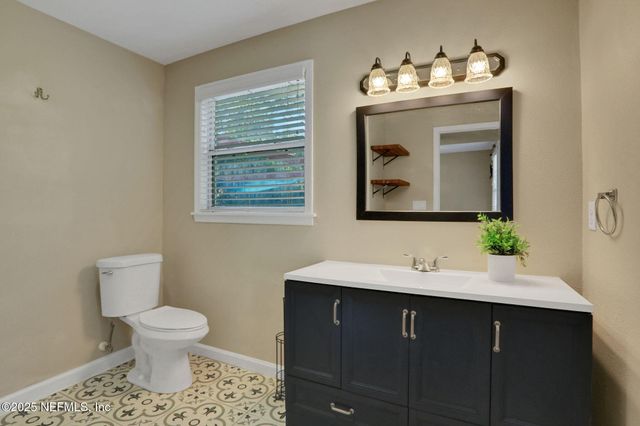 5148 ATTLEBORO Street, Jacksonville, FL 32205