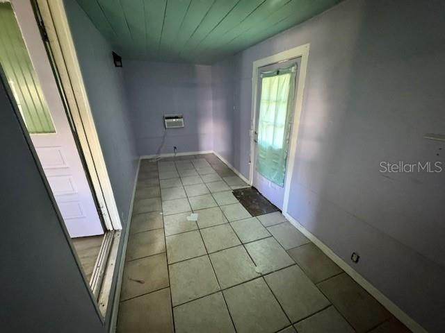 4233 MANTON LANE, Holiday, FL 34691