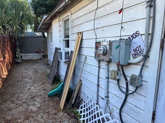 4233 MANTON LANE, Holiday, FL 34691