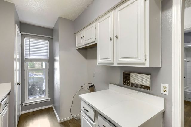 1848 Abshire Lane, Dallas, TX 75228