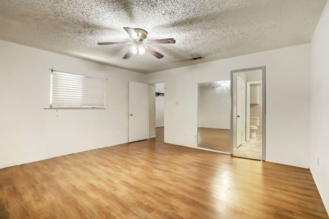 1848 Abshire Lane, Dallas, TX 75228