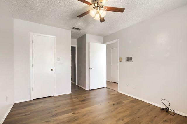 1848 Abshire Lane, Dallas, TX 75228