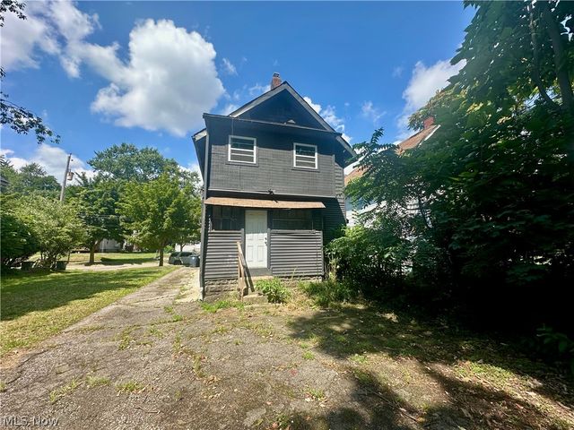 280 Lake Street, Akron, OH 44301