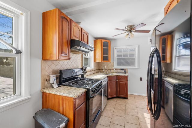 682 Rose Boulevard, North Baldwin, NY 11510