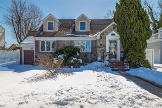 682 Rose Boulevard, North Baldwin, NY 11510