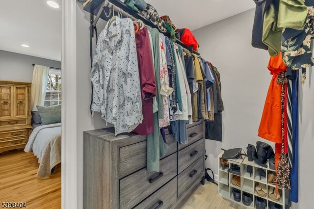 101 Sycamore Ave, Livingston Twp., NJ 07039