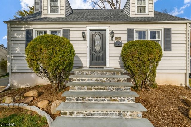 101 Sycamore Ave, Livingston Twp., NJ 07039