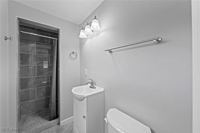 6876 Anthony Lane, Parma Heights, OH 44130