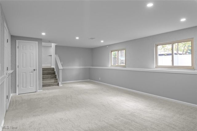 6876 Anthony Lane, Parma Heights, OH 44130