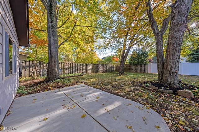 6876 Anthony Lane, Parma Heights, OH 44130